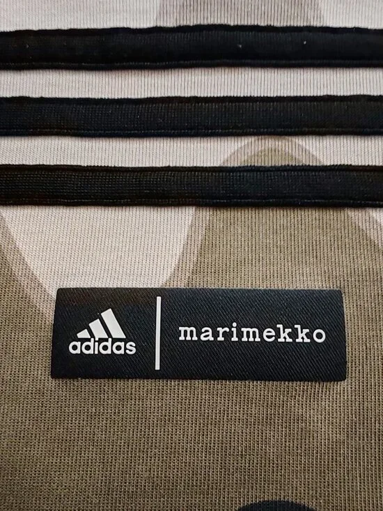 Adidas x Marimekko Laine Wave Print Cropped Sweatshirt - Green/Beige - Size L - Picture 14 of 14